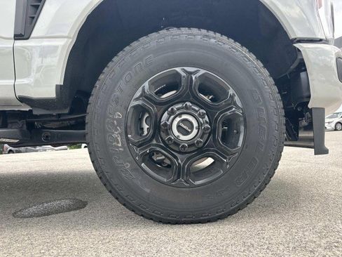 New 2026 Ford F250 XL w/ STX Appearance Package AWD/4WD image 12