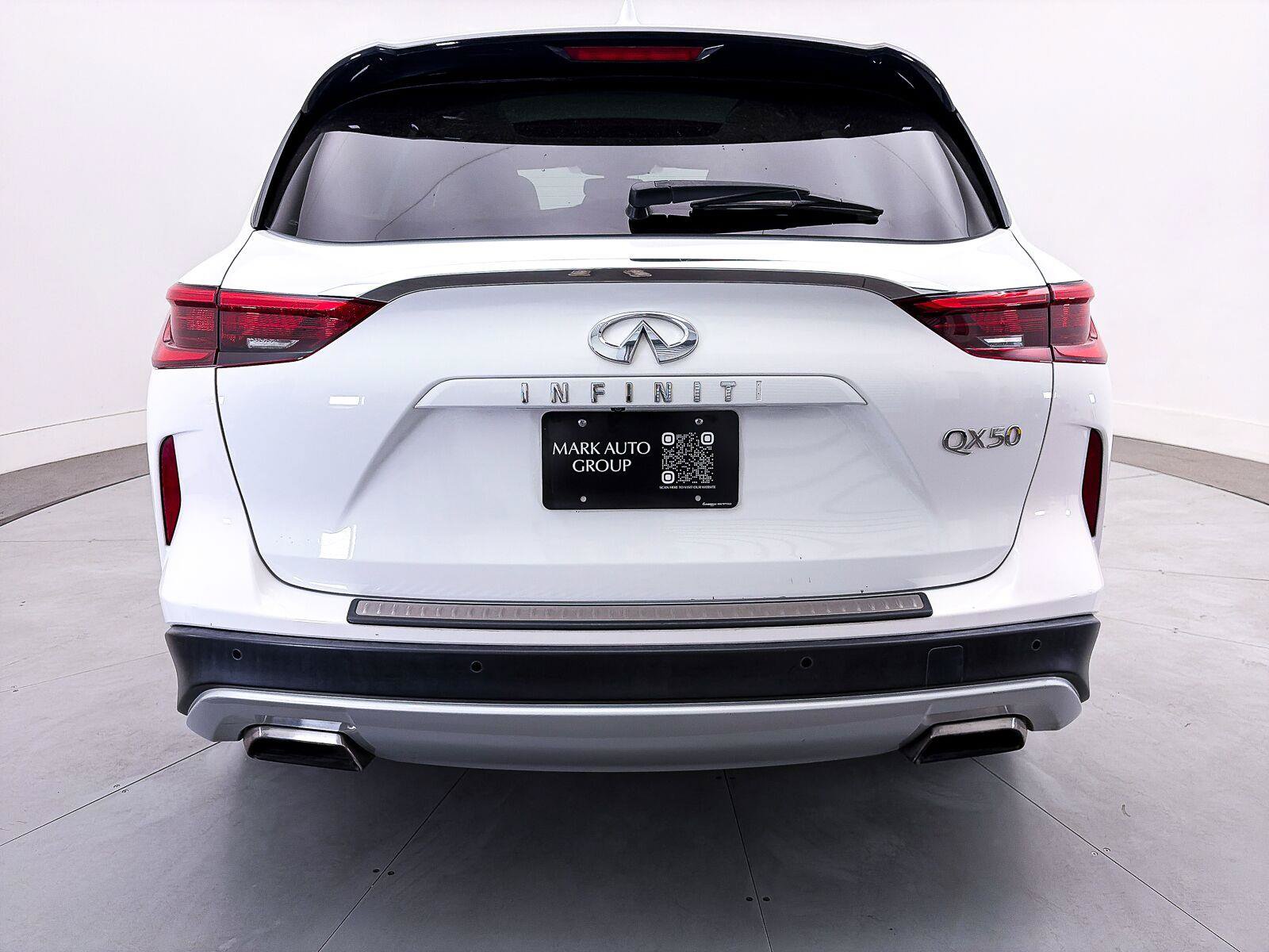 Used 2020 INFINITI QX50 Essential w/ Convenience Package AWD/4WD image 10