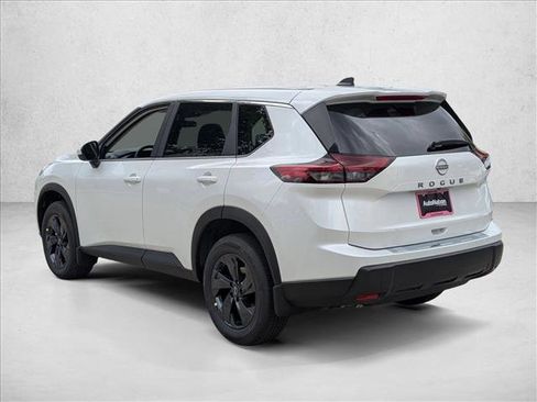 New 2026 Nissan Rogue SV FWD image 9