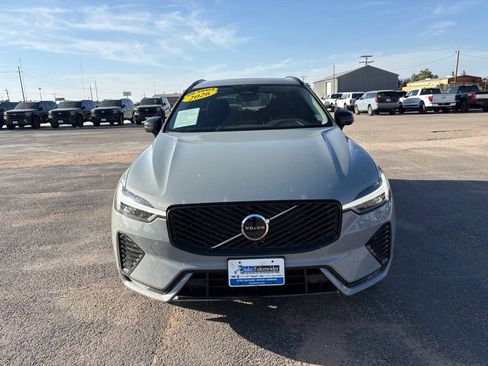Used 2026 Volvo XC60 B5 Plus w/ Protection Package Premier AWD/4WD image 3