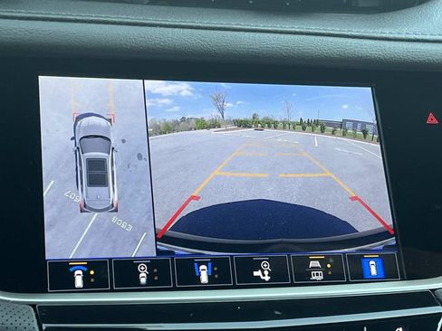 New 2026 Cadillac XT5 Sportv w/ LPO, Onyx Lite Package AWD/4WD image 39