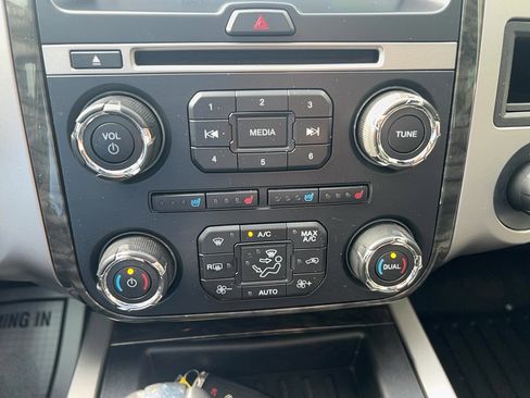 Used 2017 Ford Expedition Limited AWD/4WD image 15