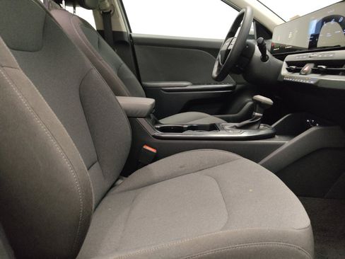 Used 2025 Kia K4 FWD image 21