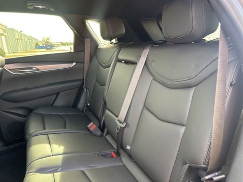 Used 2025 Cadillac XT5 Luxury image 31