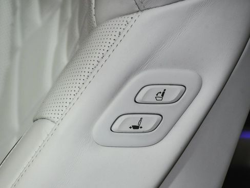 Used 2025 Genesis GV80 3.5T Prestige image 57