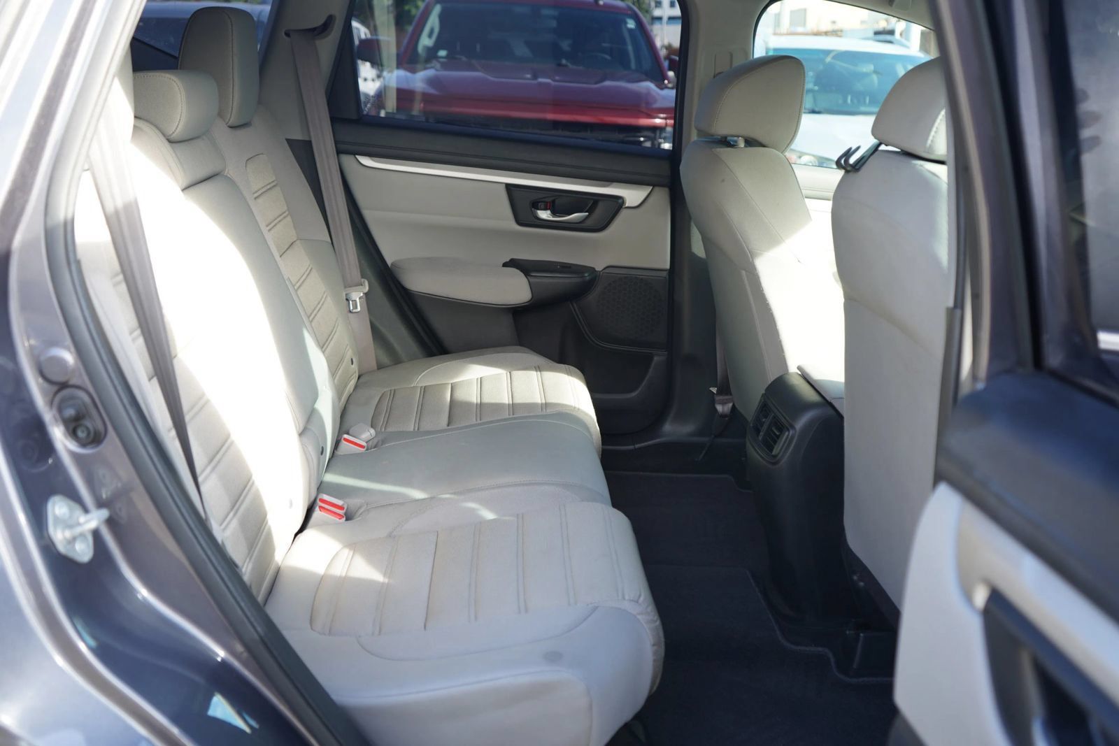 Used 2017 Honda CR-V LX image 16