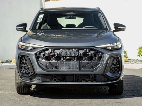 New 2025 Audi SQ5 Premium Plus AWD/4WD image 3