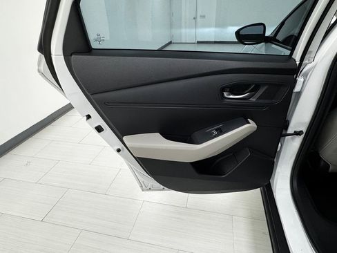 Used 2025 Honda Accord SE image 11