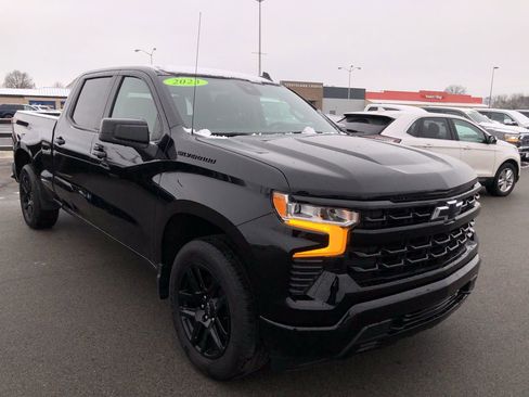 Used 2023 Chevrolet Silverado 1500 RST w/ Convenience Package II image 7