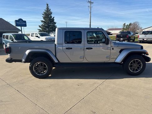 Used 2021 Jeep Gladiator Overland w/ Popular Equipment Package image 6