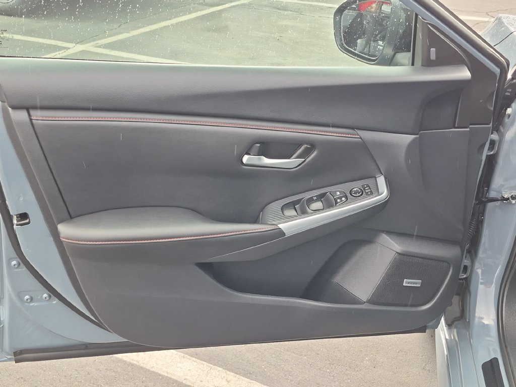 Certified 2025 Nissan Sentra SR w/ SR Premium Package FWD image 12