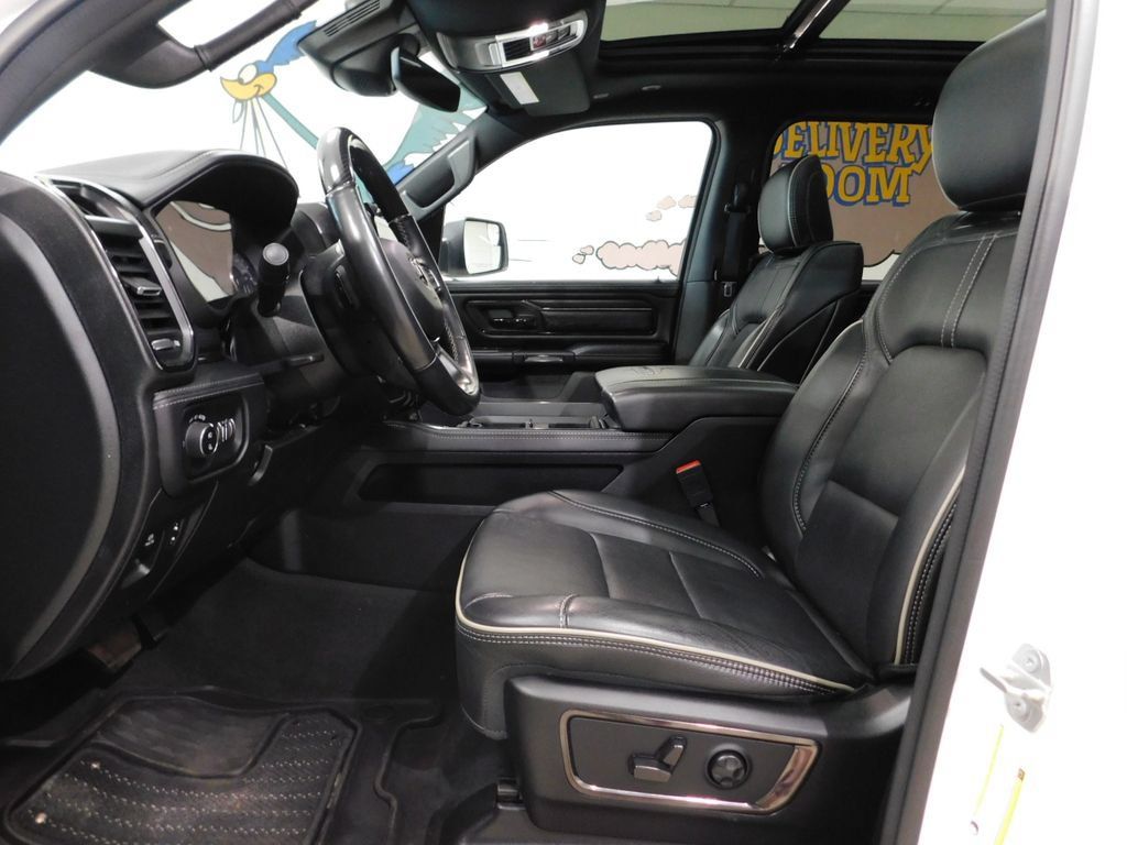 Used 2022 RAM 1500 Limited w/ Body-Colour Bumper Group AWD/4WD image 25
