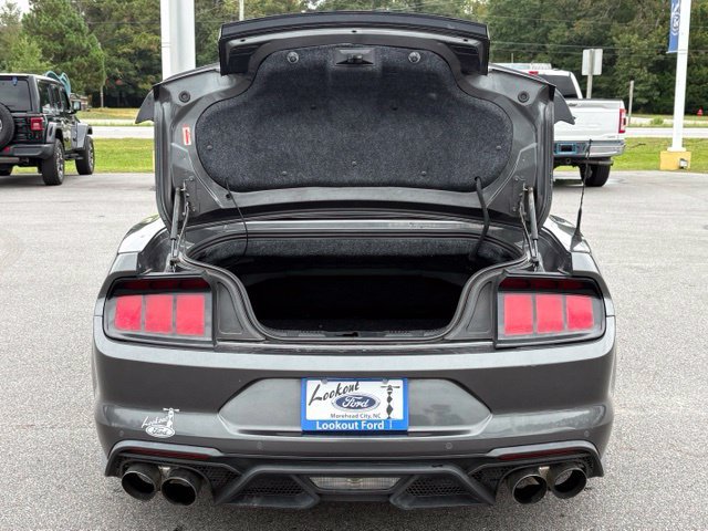 Used 2020 Ford Mustang Premium RWD image 22