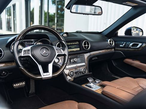 Used 2015 Mercedes-Benz SL 550 image 20