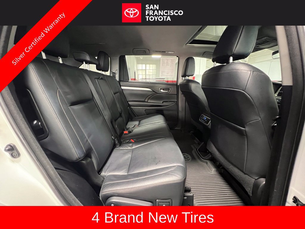 Certified 2017 Toyota Highlander XLE AWD/4WD image 19