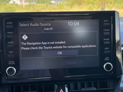 Used 2022 Toyota Corolla LE FWD image 26