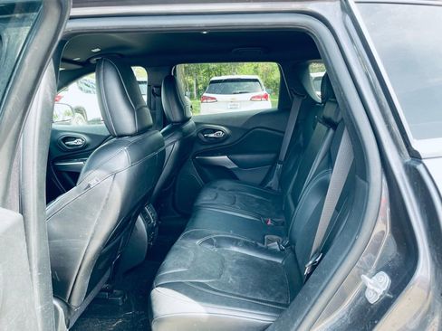 Used 2020 Jeep Cherokee High Altitude AWD/4WD image 20