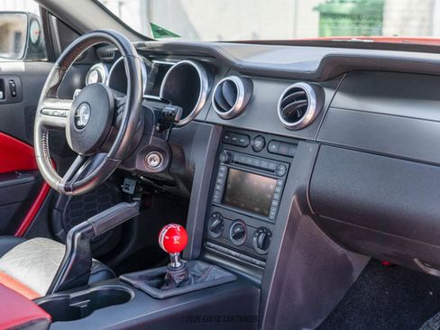 Used 2007 Ford Mustang Shelby GT500 RWD image 30