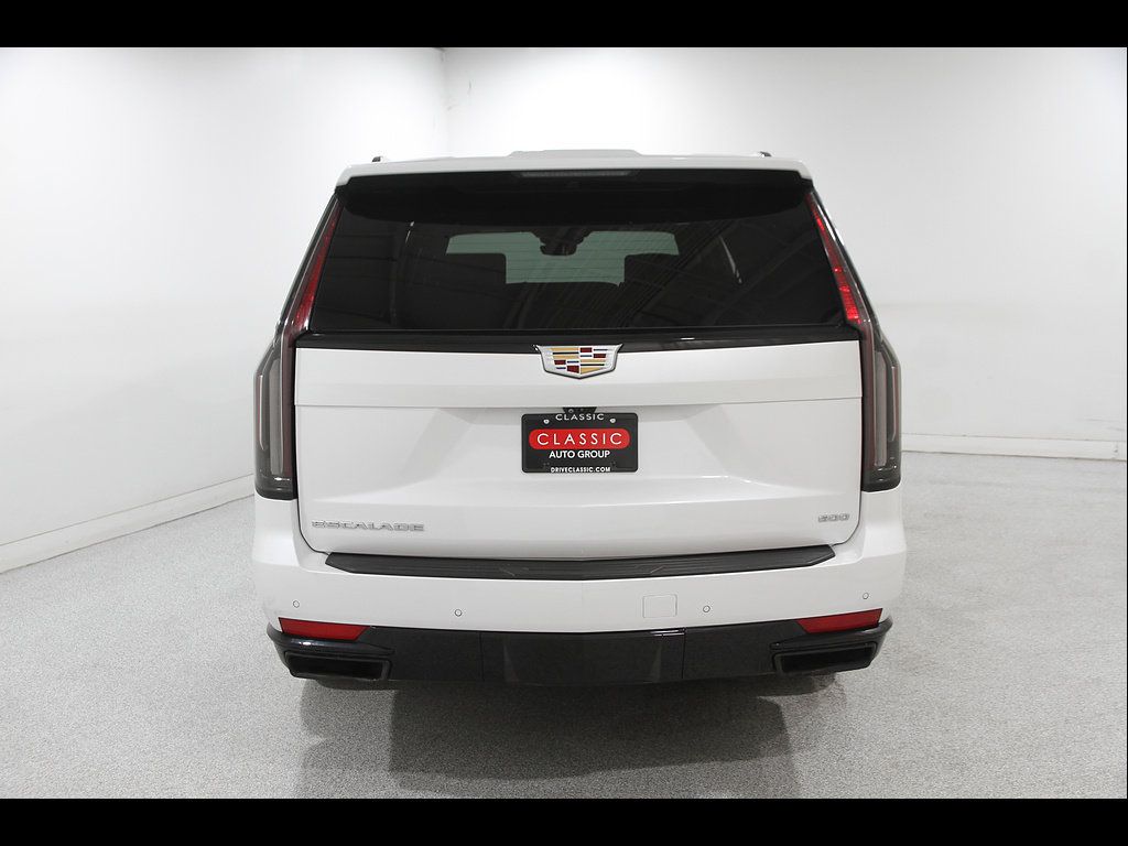 Used 2021 Cadillac Escalade ESV Sport w/ Driver Assist Tech Package AWD/4WD image 26