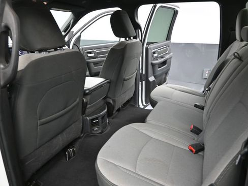 Used 2024 RAM 2500 Big Horn image 39