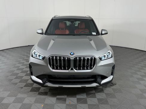 Used 2025 BMW X1 xDrive28i AWD/4WD image 6