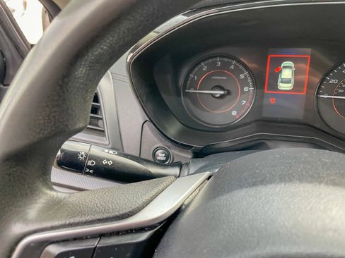 Used 2021 Subaru Crosstrek 2.0i AWD/4WD image 16