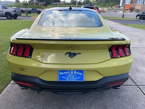 New 2025 Ford Mustang Coupe RWD image 4