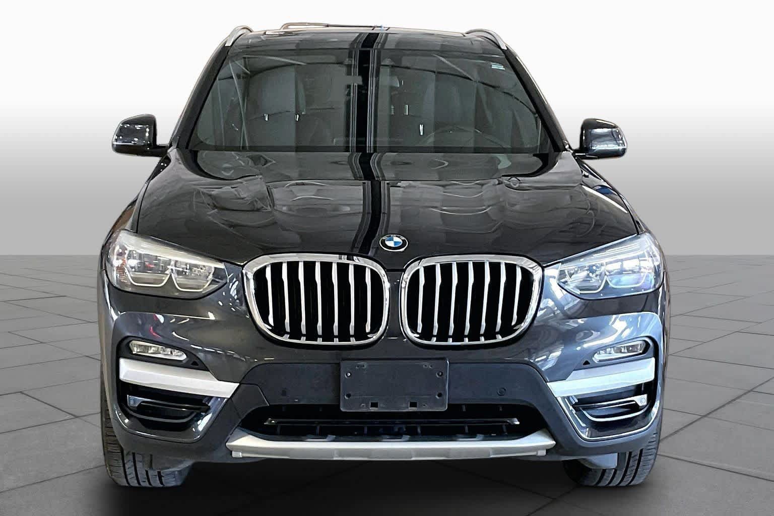 Used 2018 BMW X3 xDrive30i AWD/4WD image 3