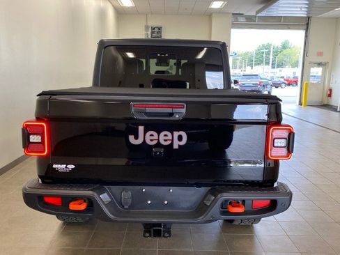 Used 2021 Jeep Gladiator Mojave AWD/4WD image 6