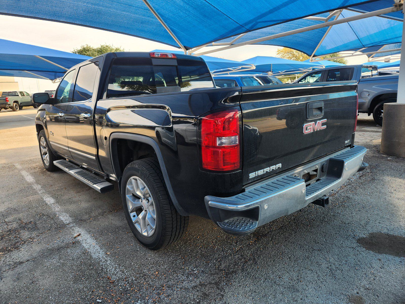Used 2015 GMC Sierra 1500 SLT RWD image 3