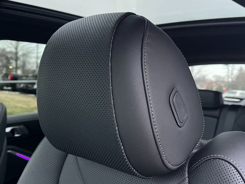 Used 2024 BMW X5 xDrive50e w/ M Sport Package image 29