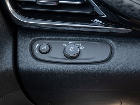 New 2026 Buick Envista Sport Touring w/ Convenience I Package FWD image 28