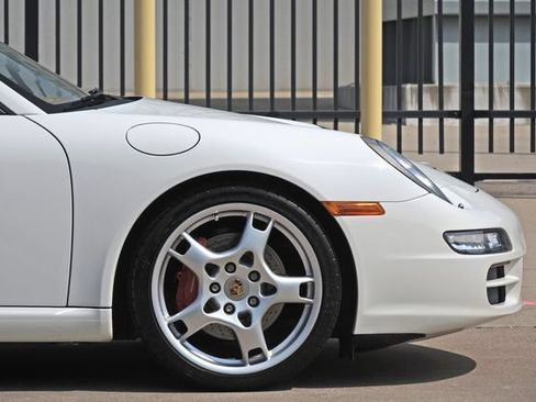 Used 2006 Porsche 911 Carrera S RWD image 34