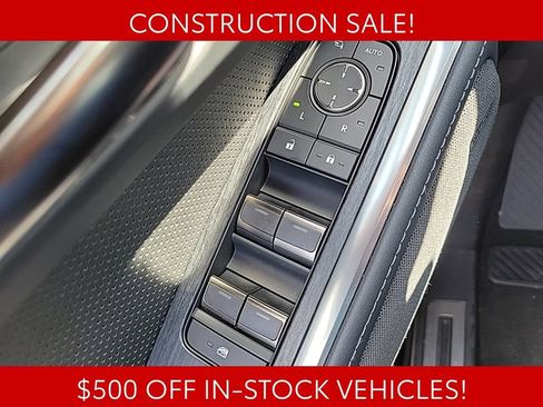 Used 2026 Lexus GX 550 w/ Accessory Package (2T) AWD/4WD image 29