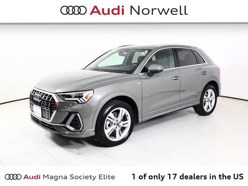Used 2023 Audi Q3 2.0T Premium w/ Convenience Package AWD/4WD image 11
