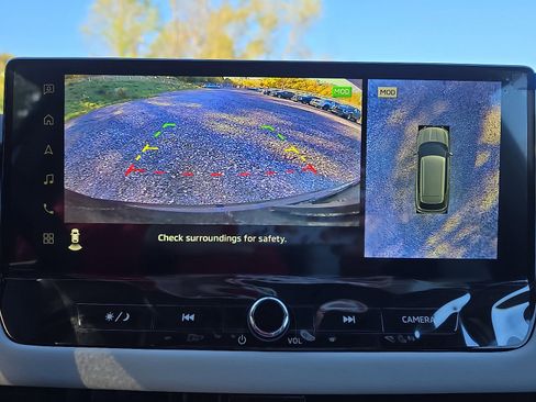 New 2025 Mitsubishi Outlander SE image 21