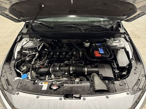 Used 2022 Honda Accord Sport image 12