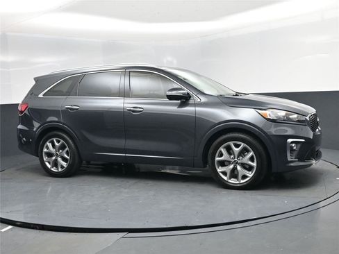 Used 2020 Kia Sorento SX image 2