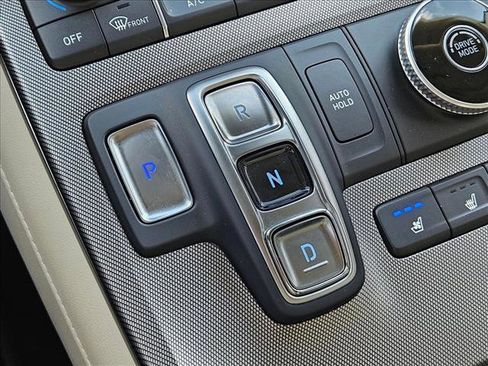 Used 2020 Hyundai Palisade Limited image 15