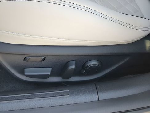 New 2025 Genesis G70 3.3T Advanced w/ Sport Prestige Package image 19