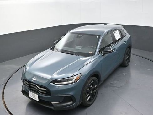 Used 2023 Honda HR-V Sport image 11