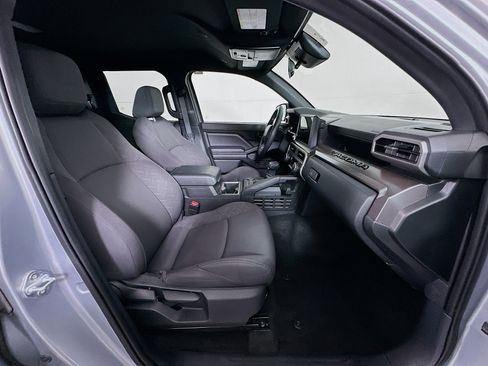 Used 2024 Toyota Tacoma SR5 image 31