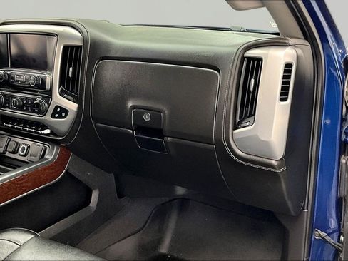 Used 2018 GMC Sierra 1500 SLT image 17