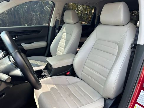 Used 2025 Honda CR-V EX-L image 13