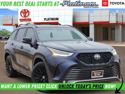 Used 2023 Toyota Highlander XSE