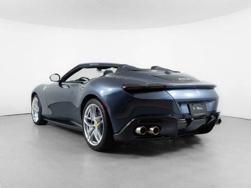 Certified 2024 Ferrari Roma Spider image 17