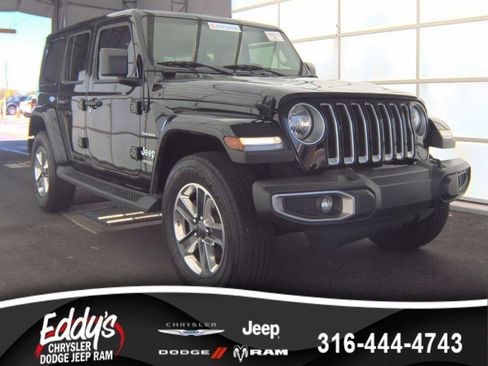 Used 2019 Jeep Wrangler Unlimited Sahara AWD/4WD image 1