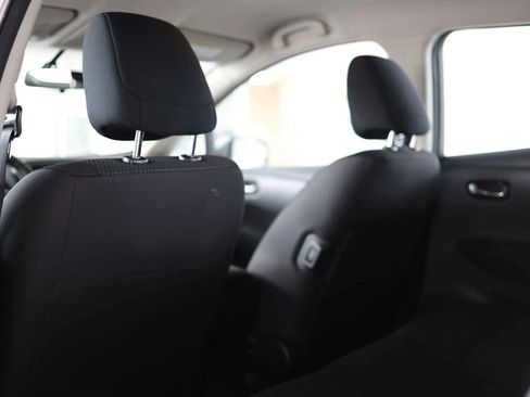 Used 2014 Nissan Leaf S image 21