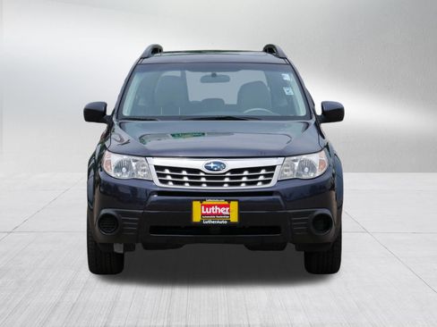 Used 2012 Subaru Forester 2.5X Premium w/ All-Weather Pkg AWD/4WD image 2