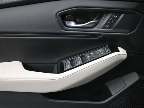 Used 2025 Honda Accord Touring image 27